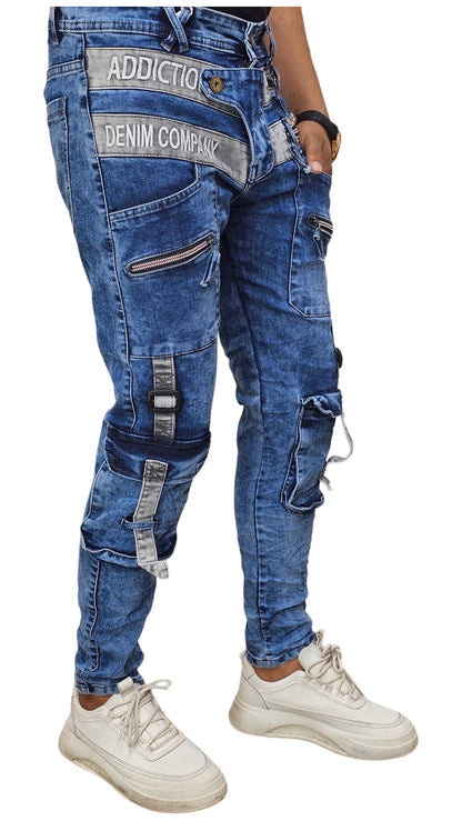 Six pocket cargo jeans